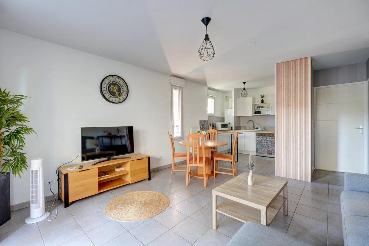 Appartement à vendre, 68m², Vénissieux