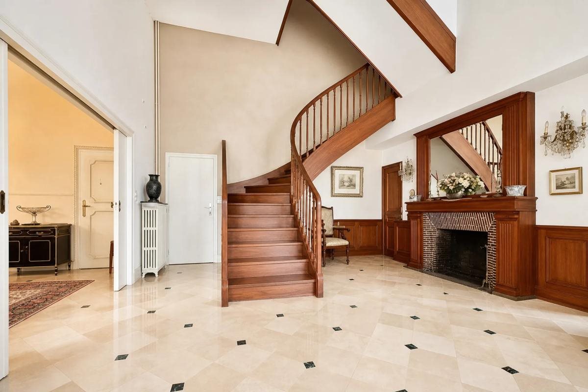 Maison à vendre, 303m², Saint-Georges-sur-Moulon
