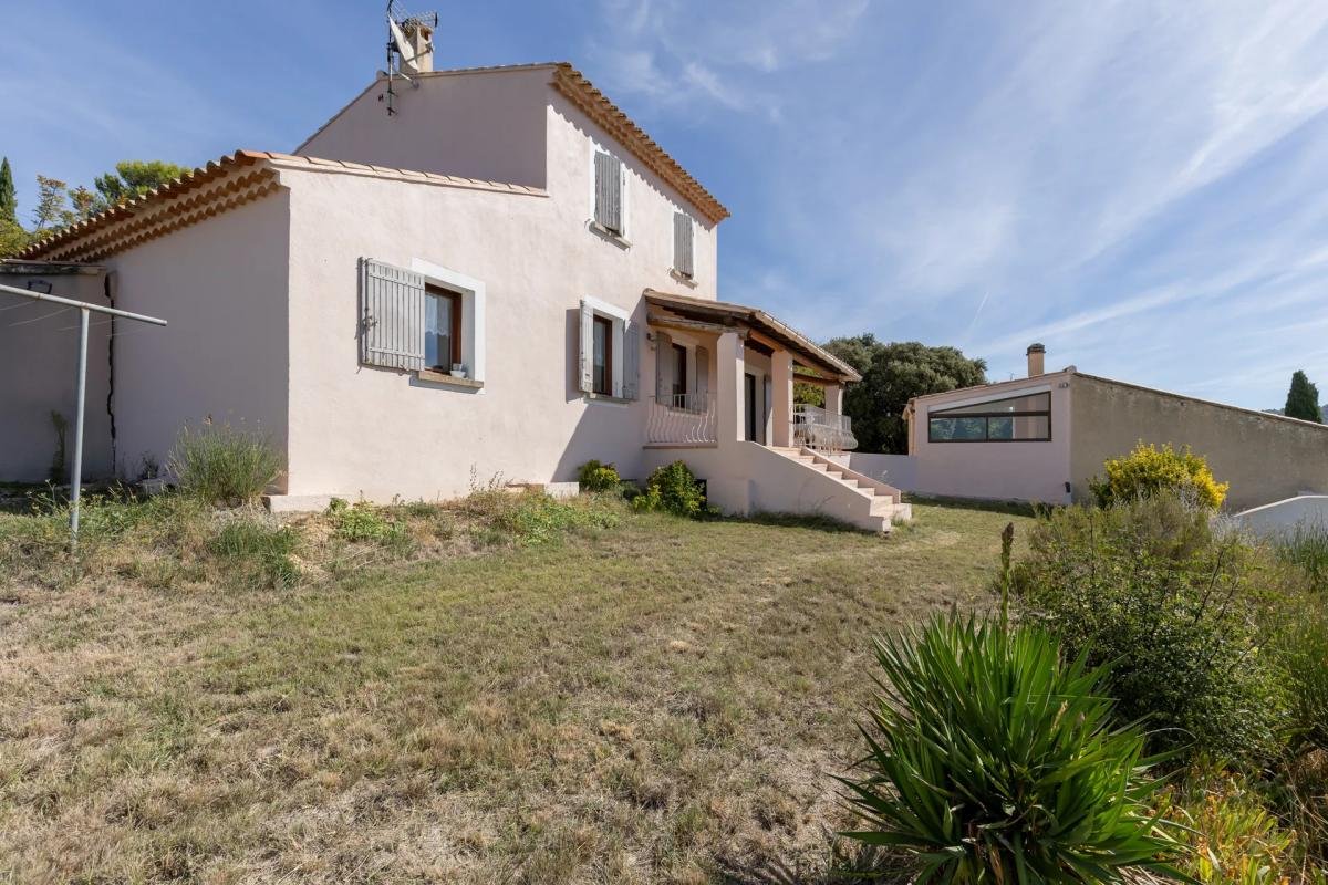 Maison à vendre, 100m², Saint-Saturnin-lès-Apt