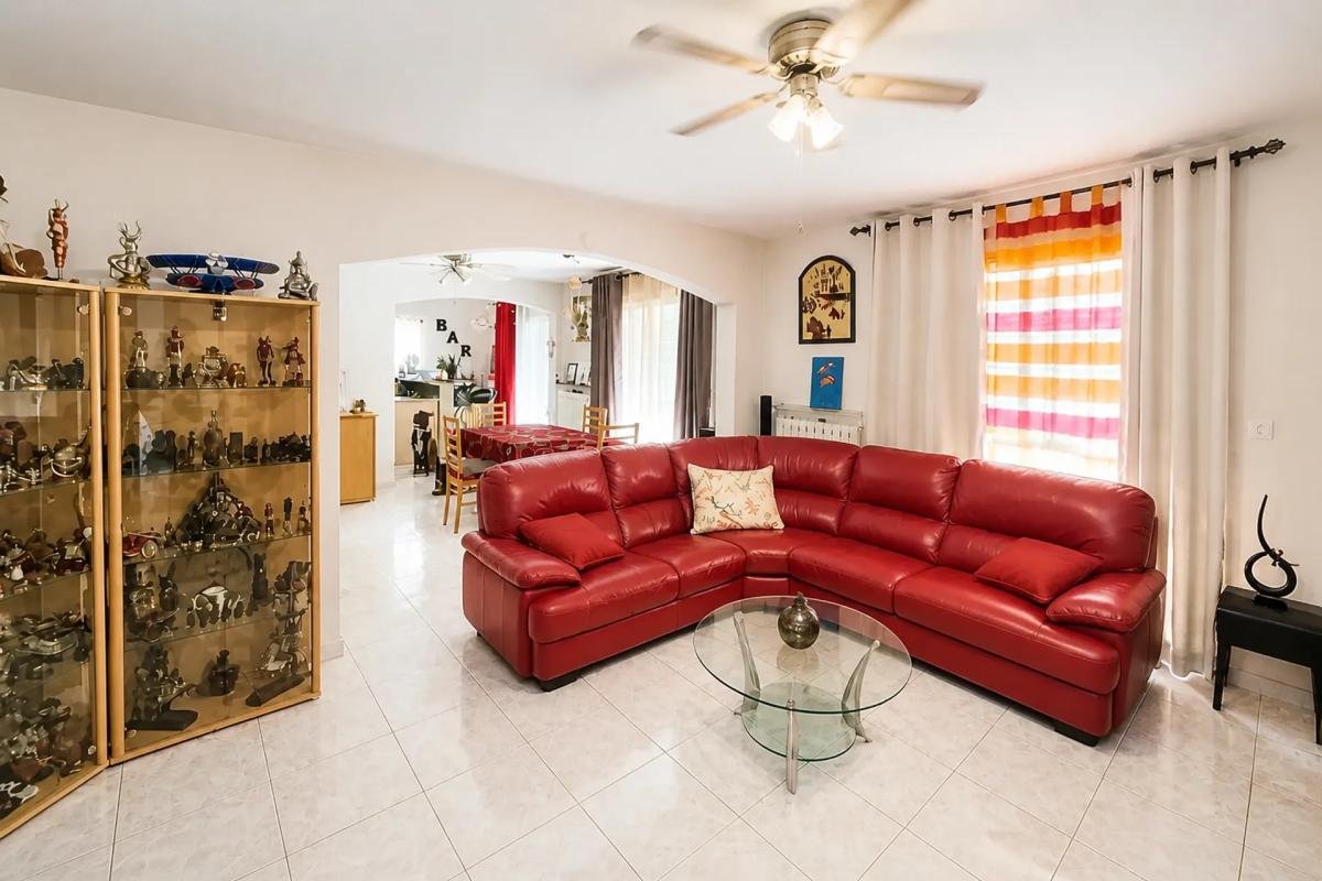 Maison à vendre, 139m², Juvignac