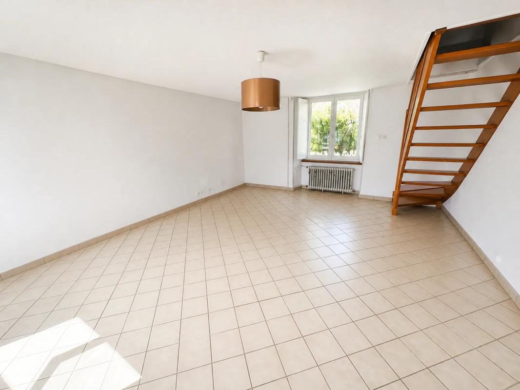 Maison à vendre, 76m², La Chapelle-Saint-Ursin
