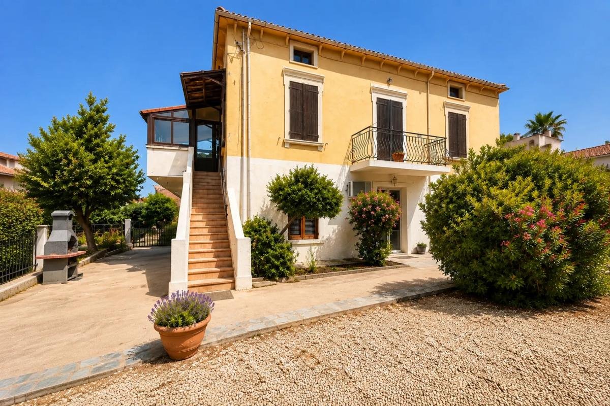 Maison à vendre, 208m², L'Ile-Rousse