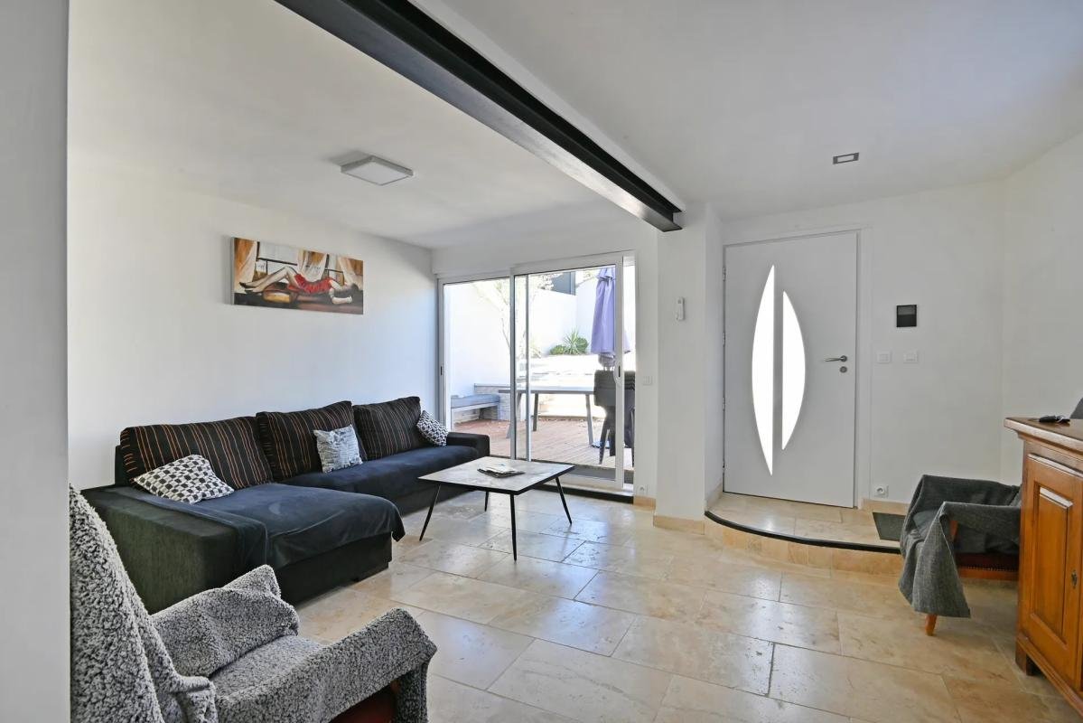 Maison à vendre, 135m², Saint-Julien-les-Rosiers