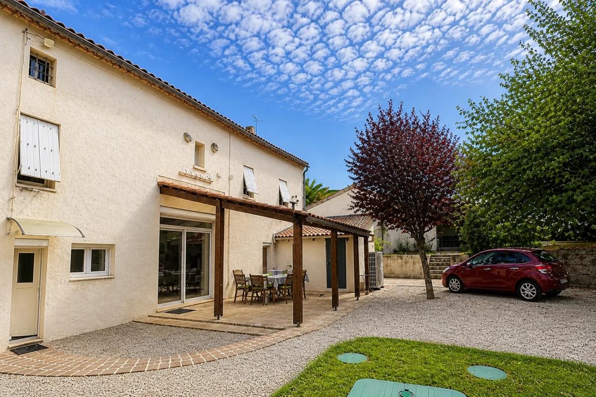 Maison à vendre, 192m², Mornac