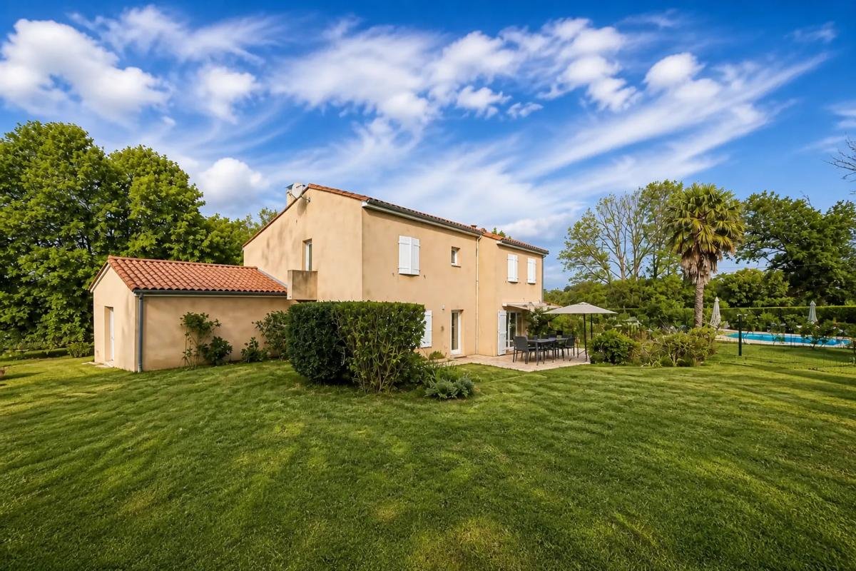Maison à vendre, 174m², Confolens