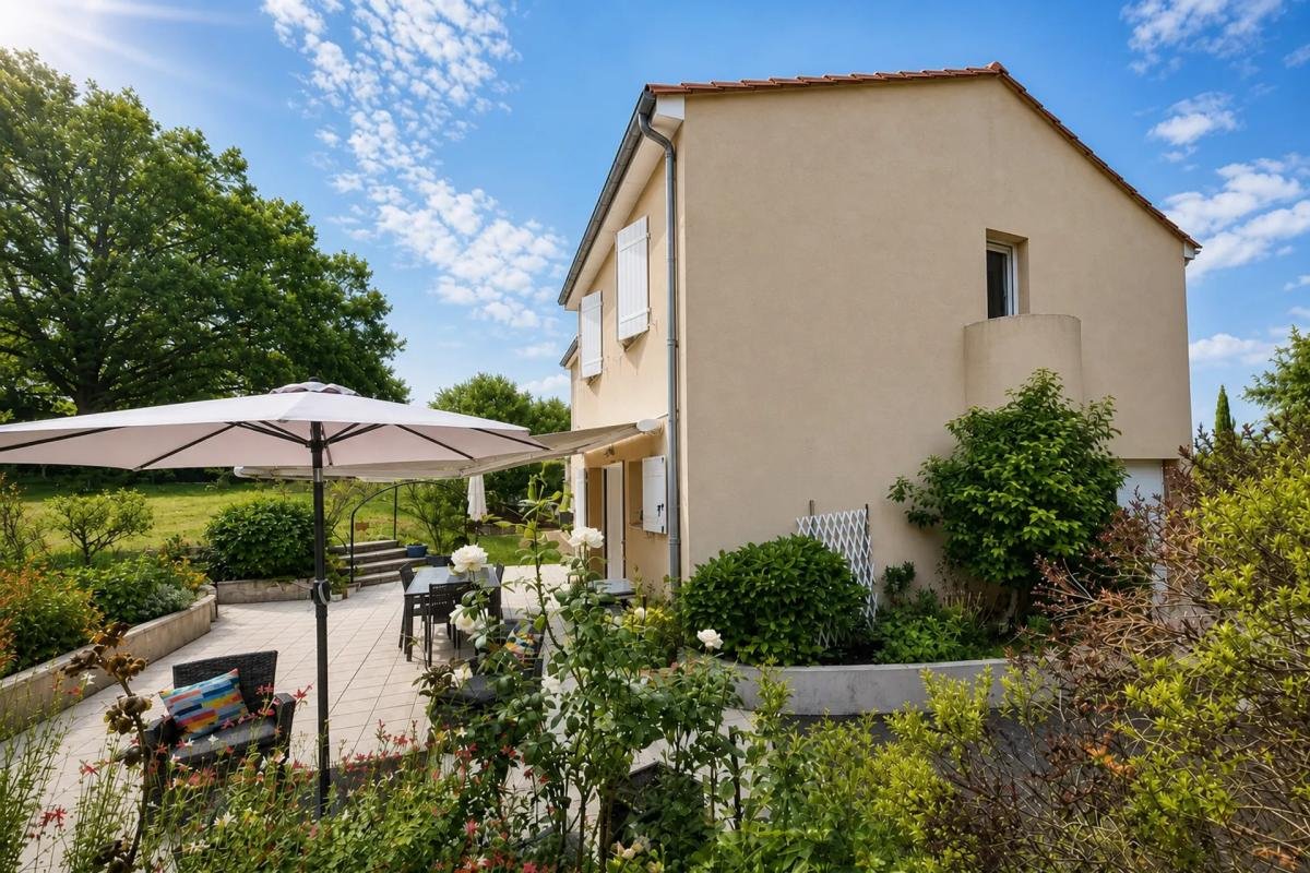 Maison à vendre, 174m², Confolens