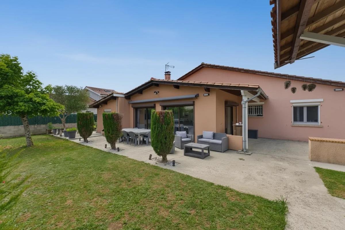 Maison à vendre, 154m², Blésignac