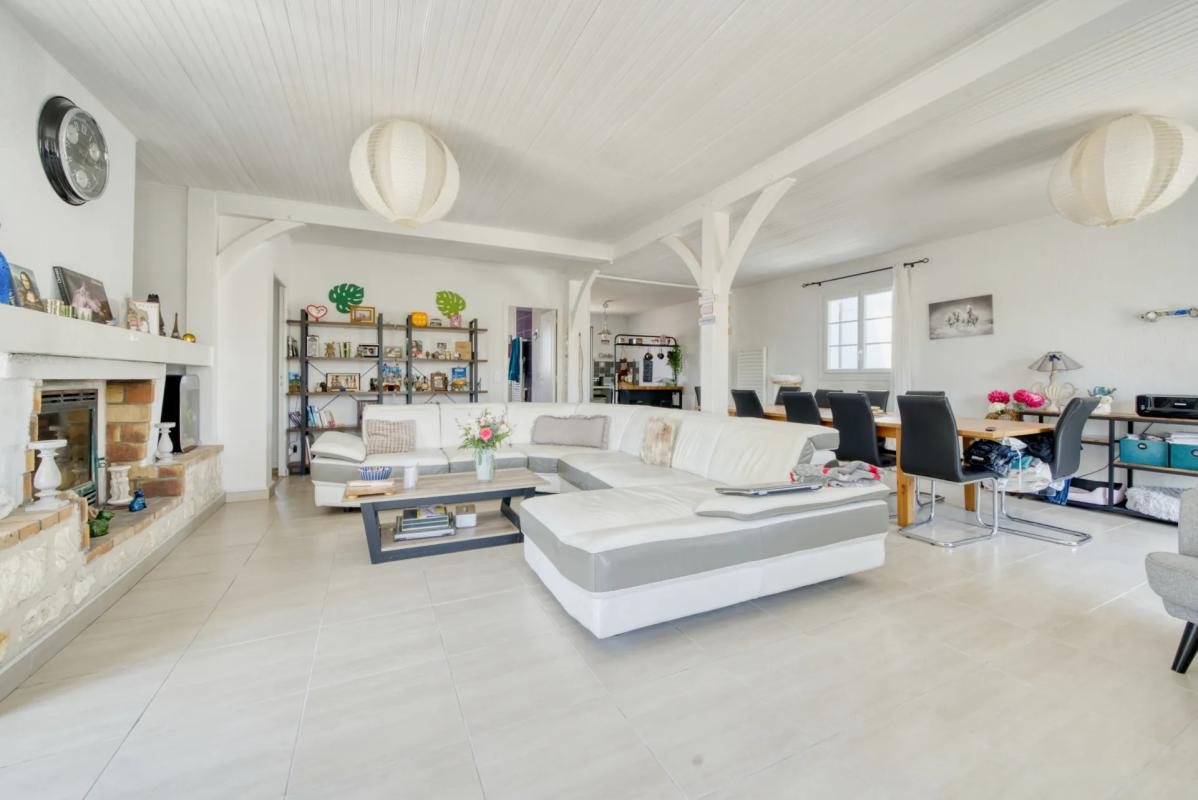 Maison à vendre, 176m², Bussac-sur-Charente