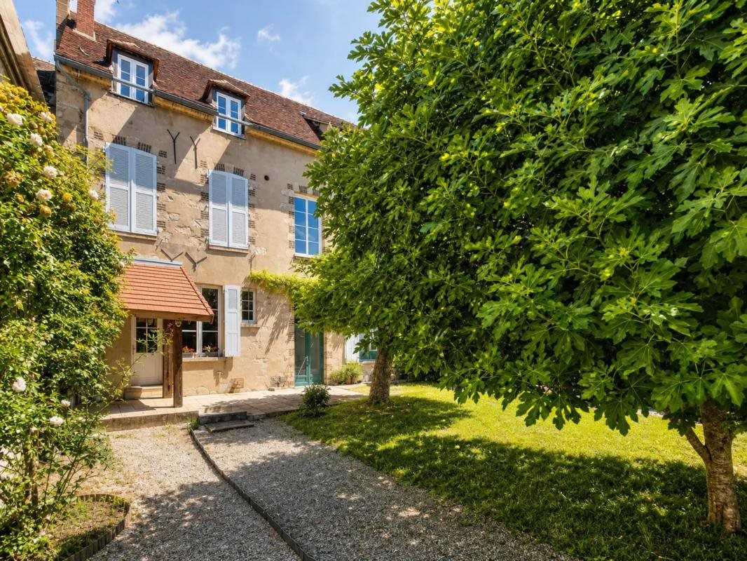 Maison à vendre, 319m², Villeneuve-sur-Yonne