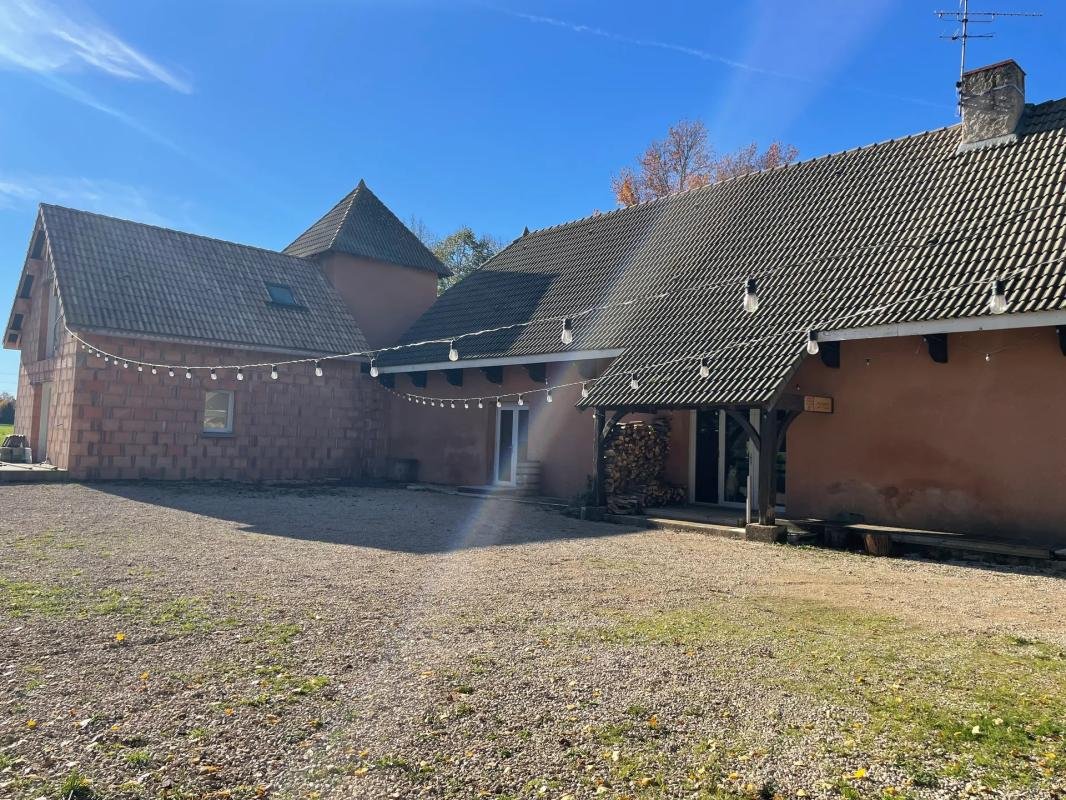 Maison à vendre, 300m², Saint-Martin-en-Bresse