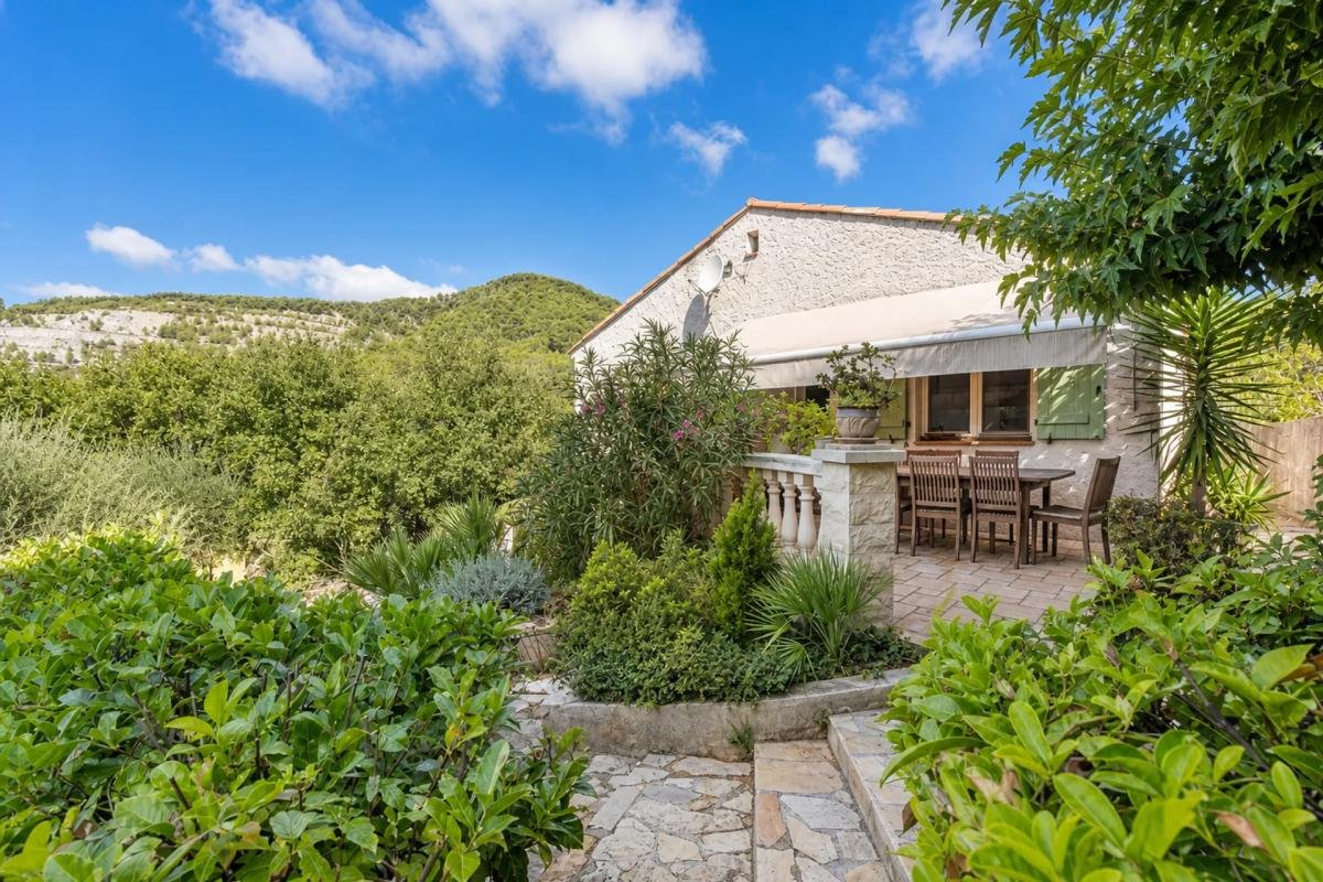 Maison à vendre, 138m², Peille