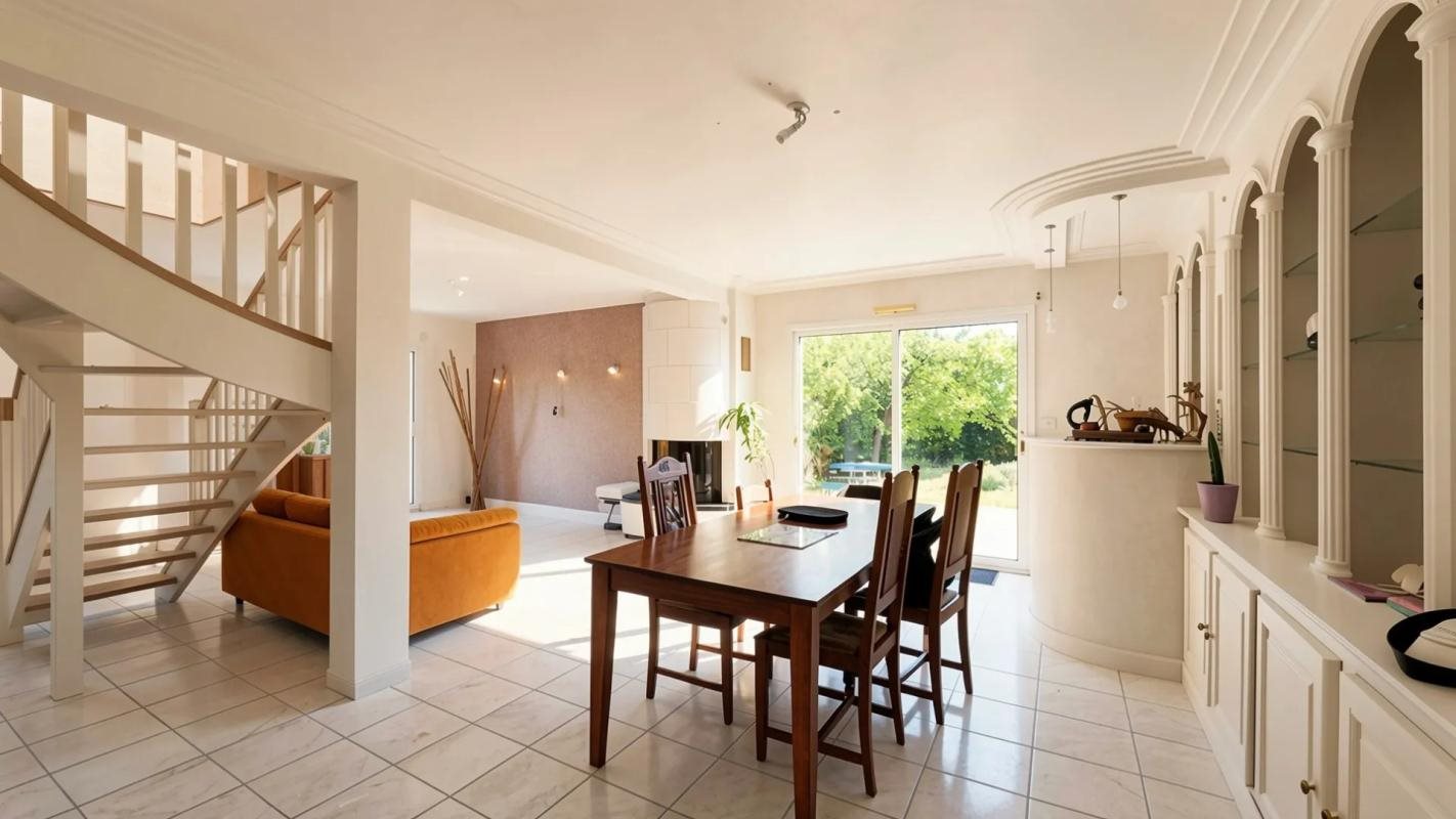 Maison à vendre, 130m², Bourg-des-Comptes