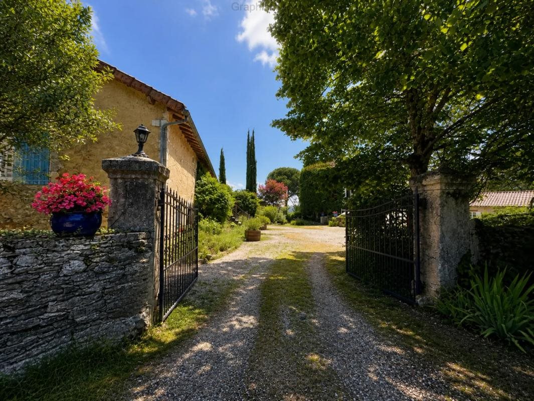 Maison à vendre, 375m², Berganty