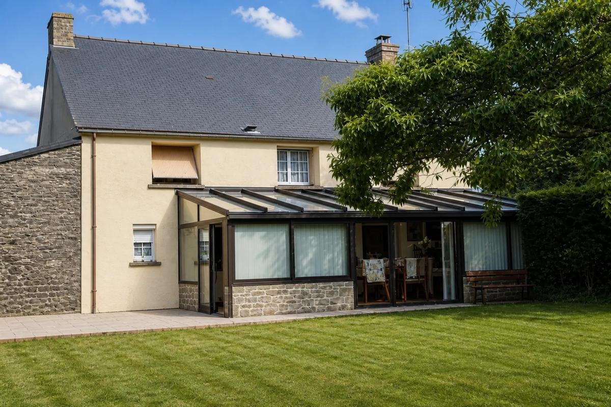 Maison à vendre, 164m², Bains-sur-Oust