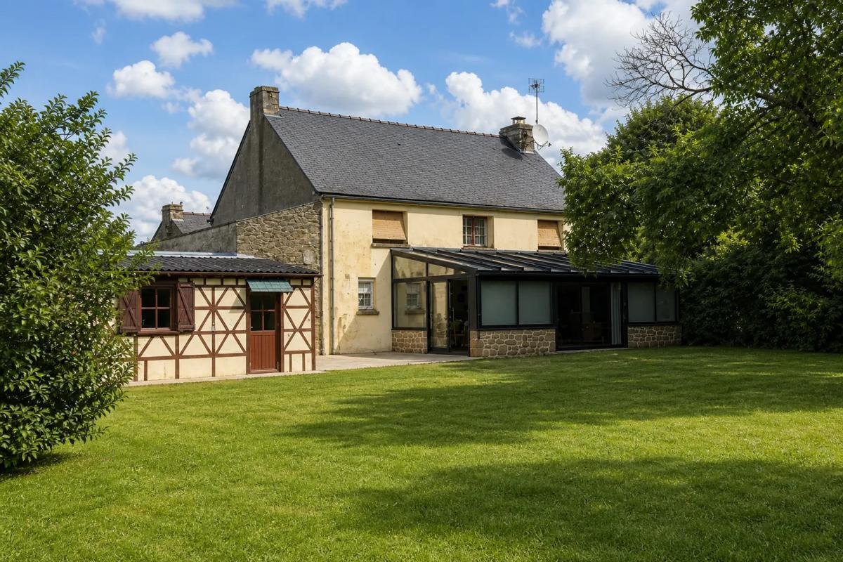 Maison à vendre, 164m², Bains-sur-Oust