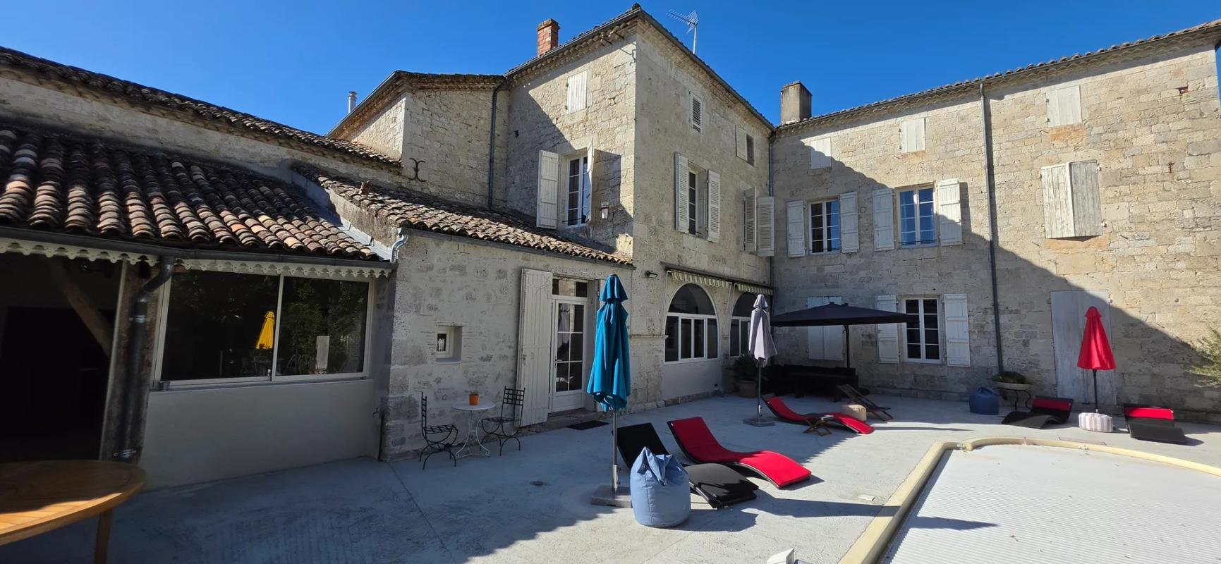 Maison à vendre, 700m², Saint-Maurin