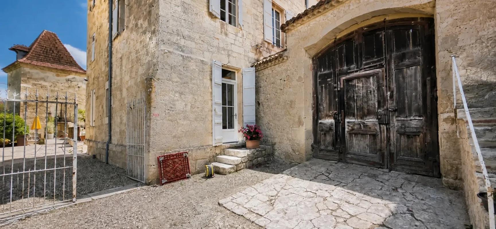 Maison à vendre, 700m², Saint-Maurin
