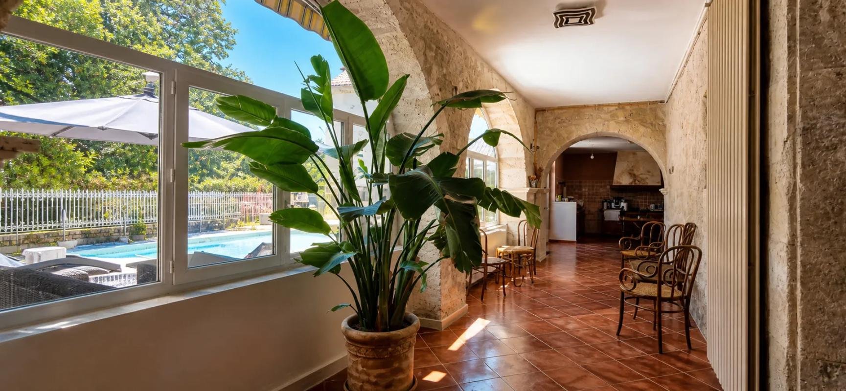 Maison à vendre, 700m², Saint-Maurin