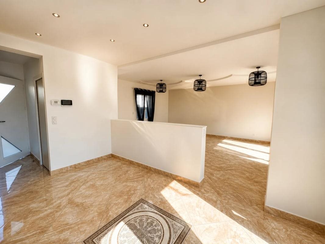 Maison à vendre, 137m², Mantes-la-Jolie