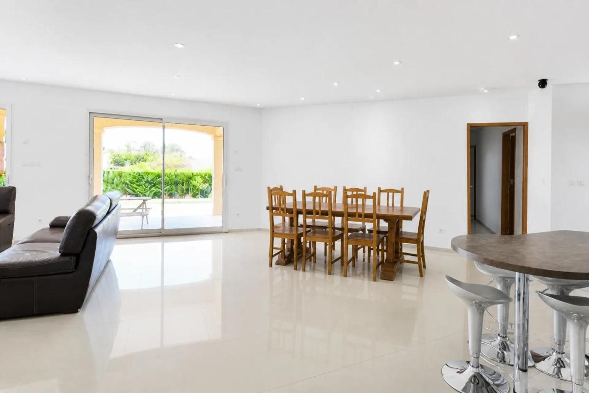 Maison à vendre, 138m², La Croix-Blanche