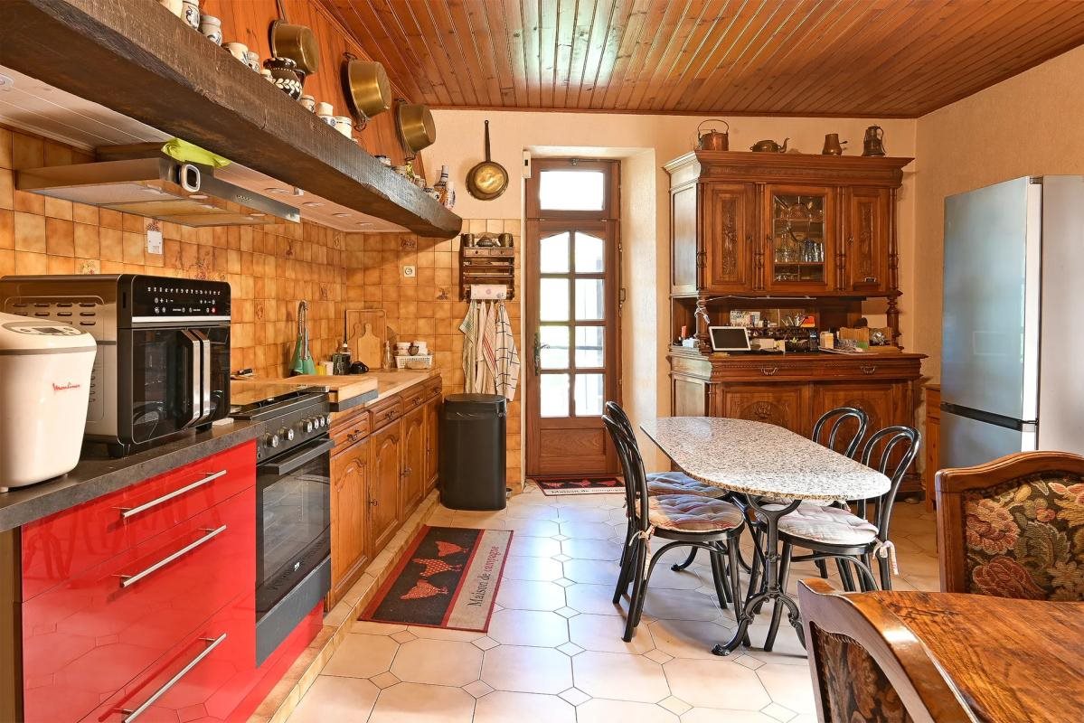 Maison à vendre, 197m², Saint-Florent-sur-Auzonnet