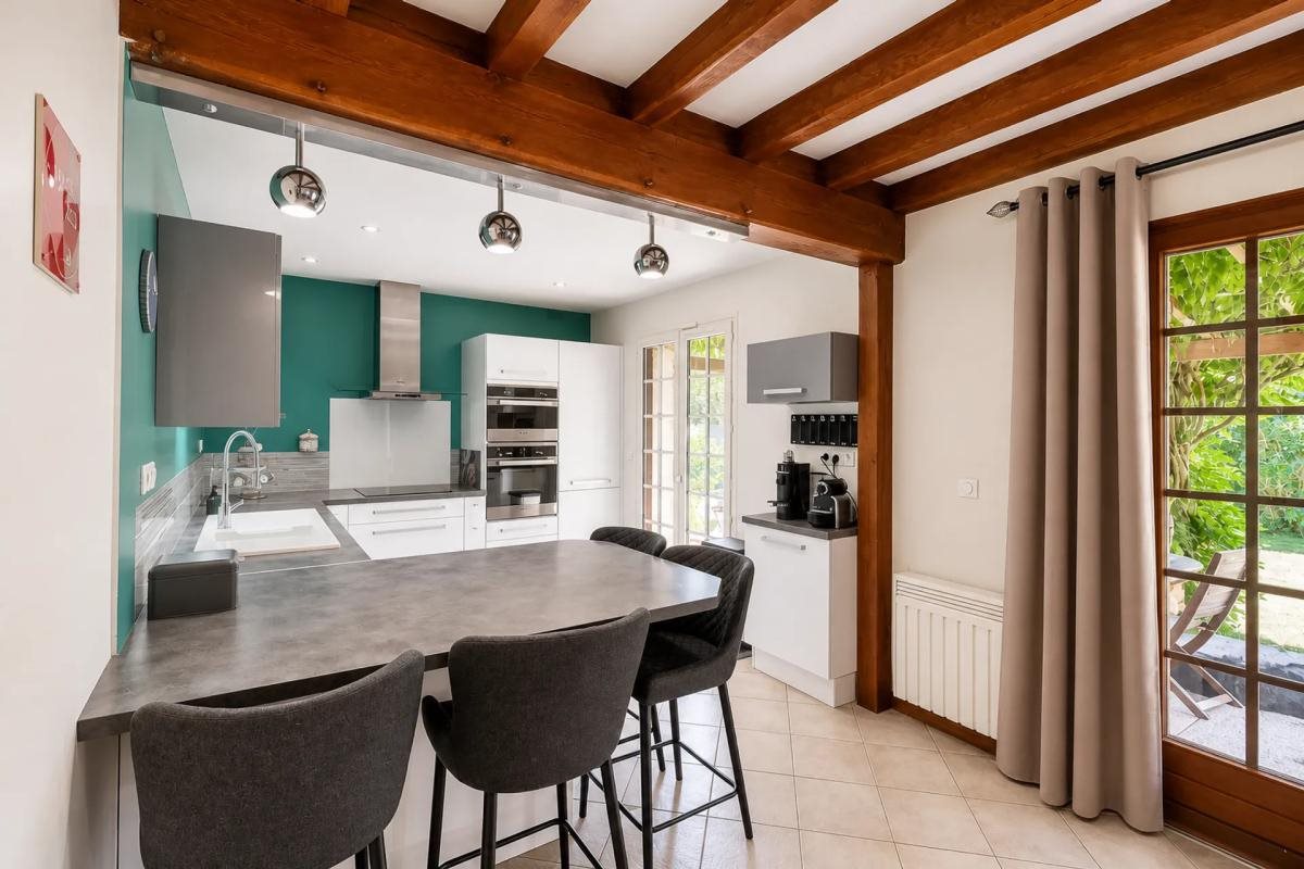 Maison à vendre, 121m², Fontenay-Trésigny