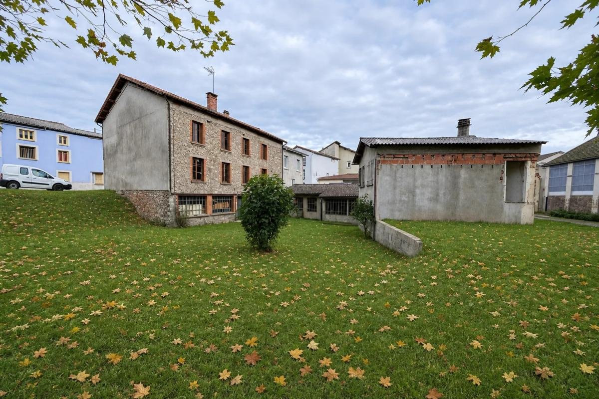 Maison à vendre, 259m², Chabreloche