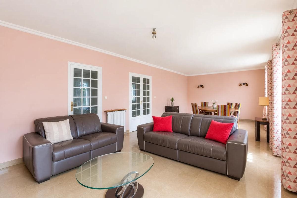 Maison à vendre, 275m², Mions