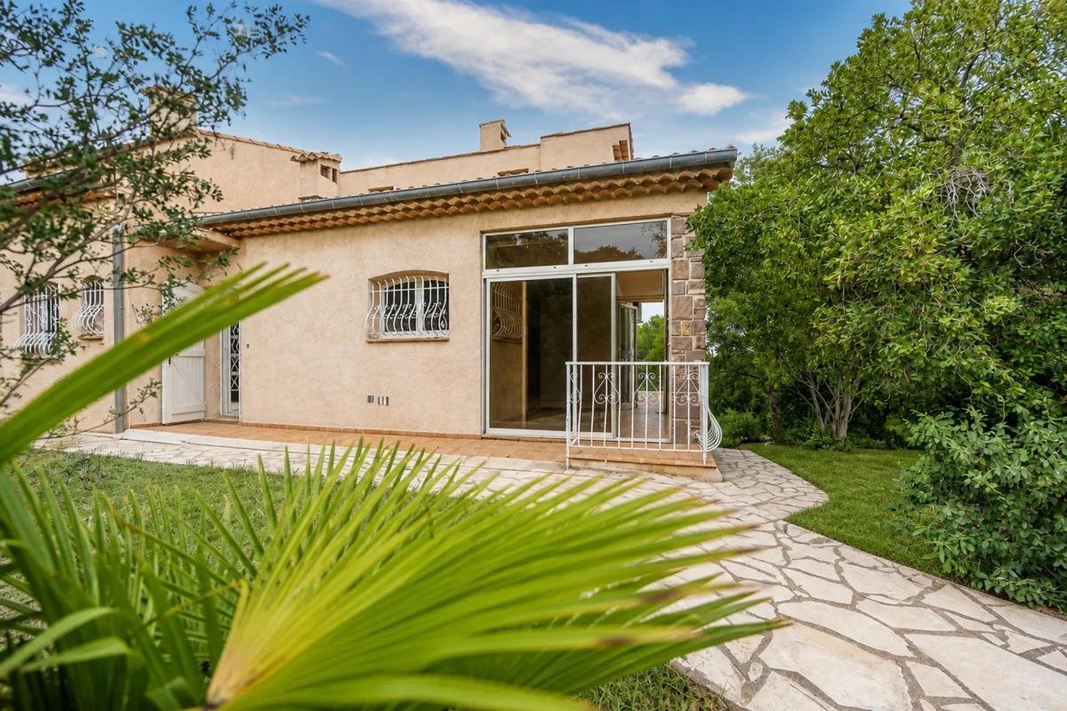 Maison à vendre, 138m², Fréjus