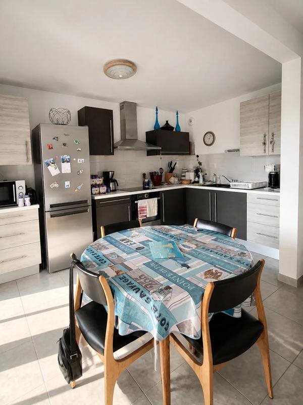 Appartement à vendre, 73m², Royan