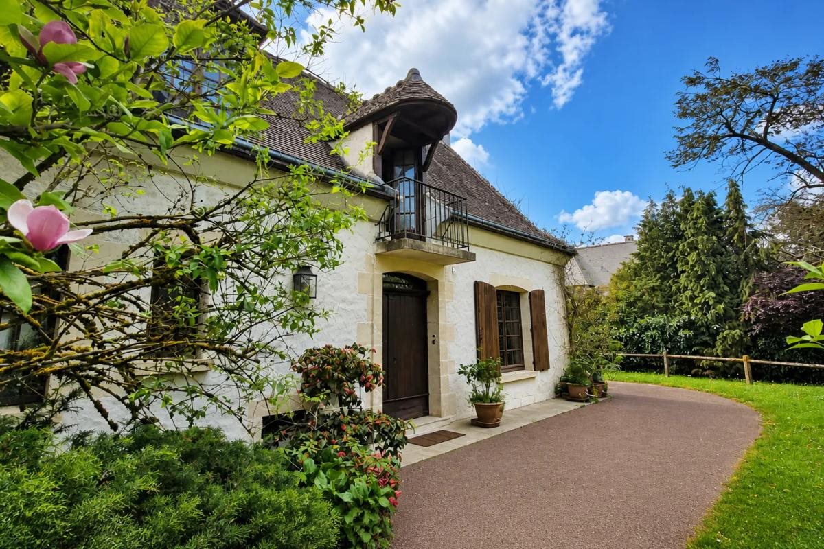 Maison à vendre, 240m², La Norville