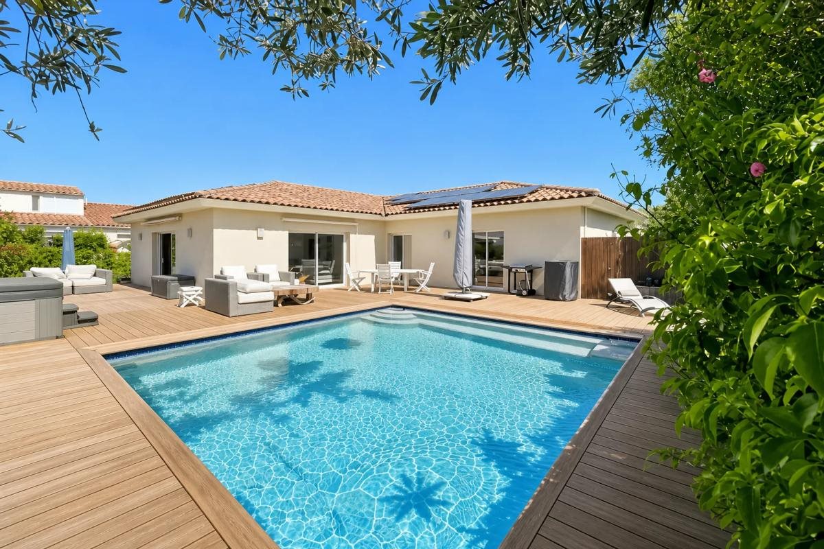 Maison à vendre, 140m², Saint-Estève