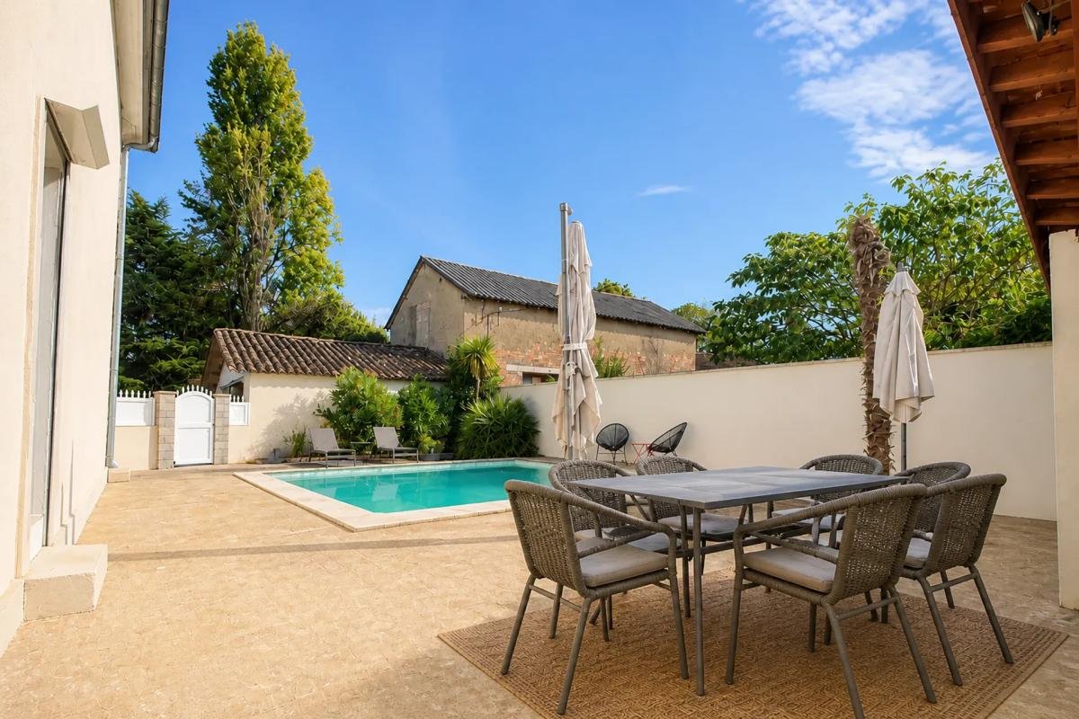Maison à vendre, 250m², Vicq-d'Auribat