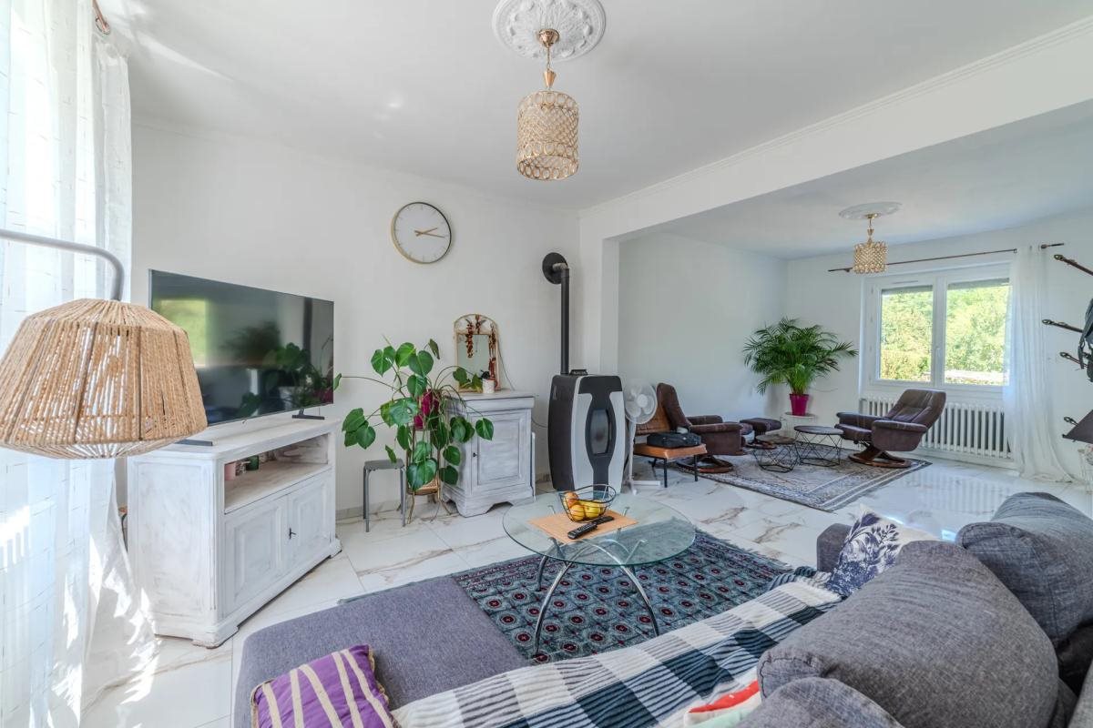 Maison à vendre, 133m², Arnas