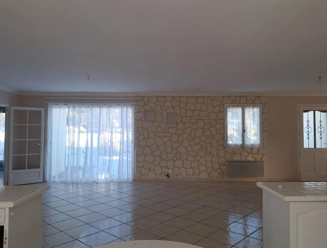 Maison à vendre, 120m², Saint-Exupéry-les-Roches
