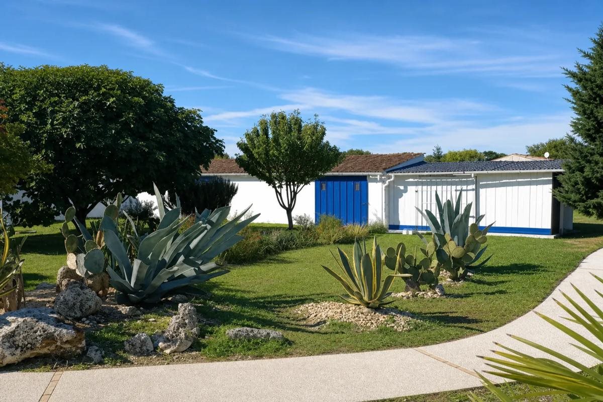 Maison à vendre, 307m², Saint-Just-Luzac