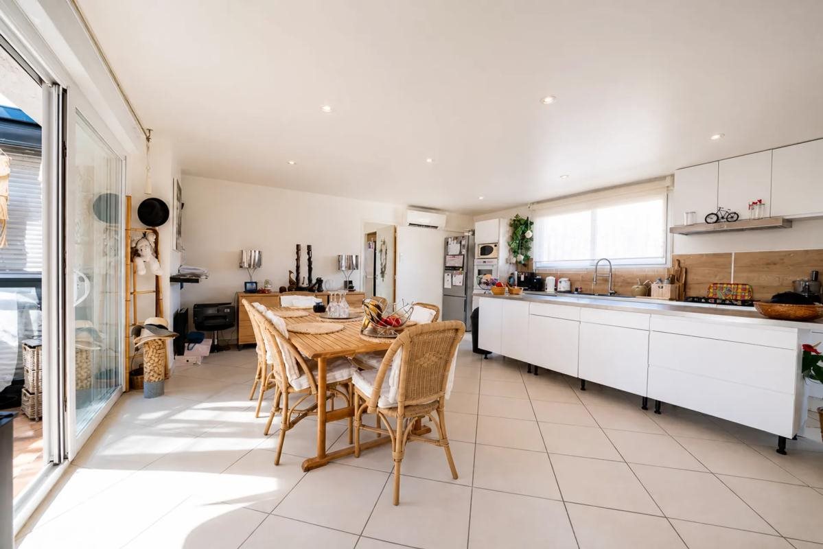 Maison à vendre, 113m², Neuville-sur-Ain