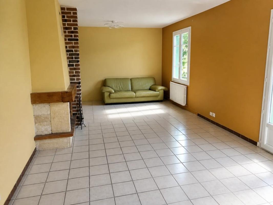 Maison à vendre, 121m², Trouy