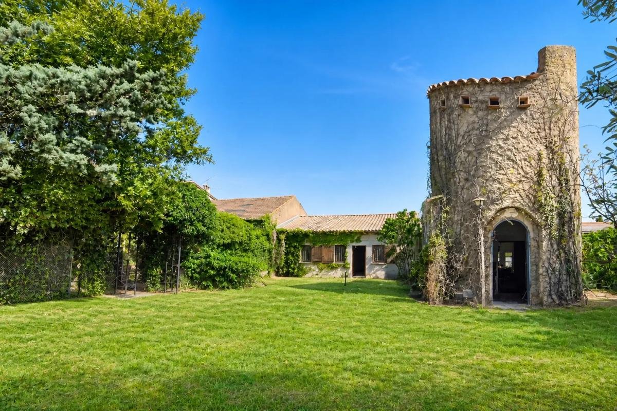Maison à vendre, 281m², Saint-Paul-les-Fonts