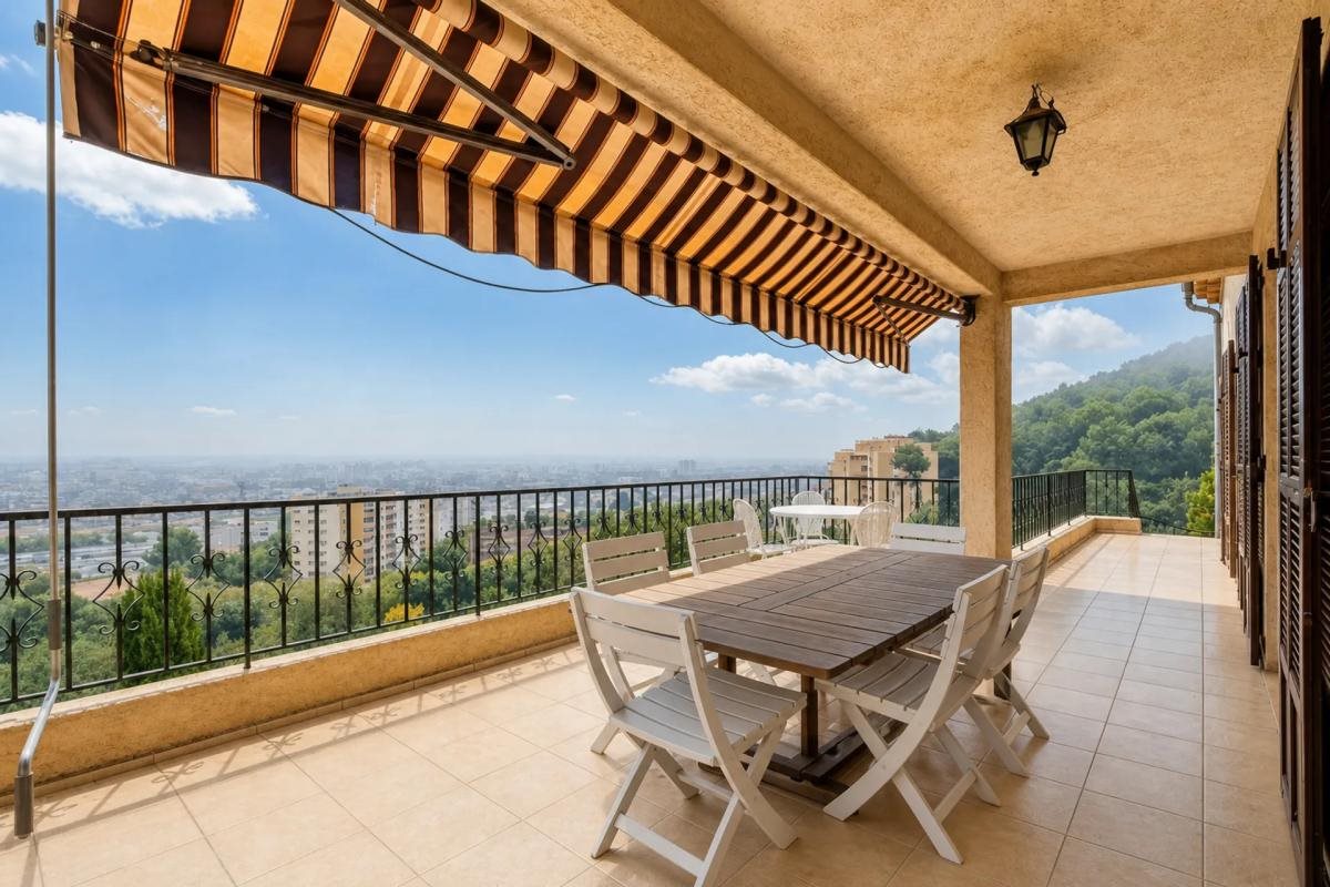 Maison à vendre, 200m², Saint-Laurent-du-Var