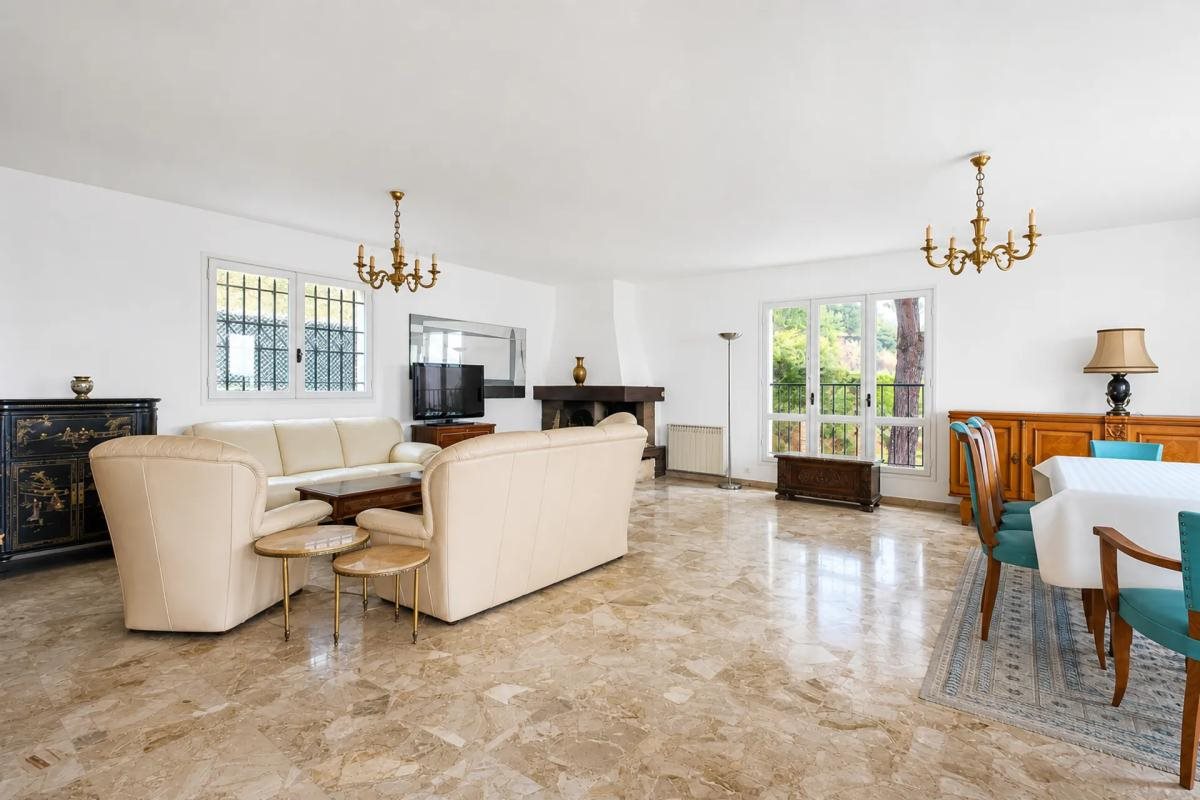 Maison à vendre, 200m², Saint-Laurent-du-Var
