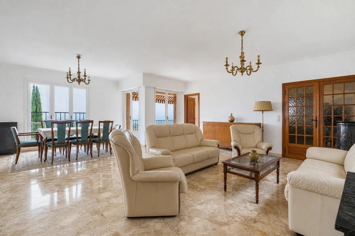 Maison à vendre, 200m², Saint-Laurent-du-Var