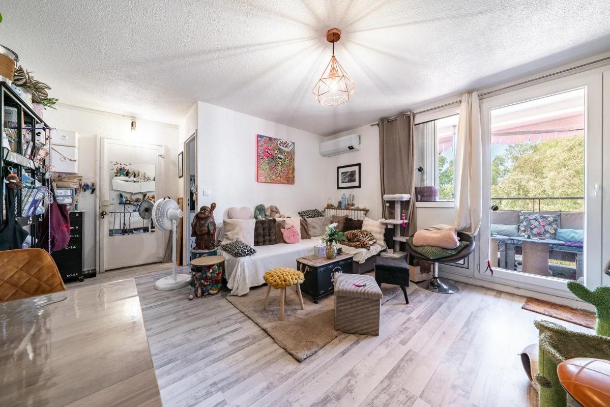 Appartement à vendre, 57m², Fréjus