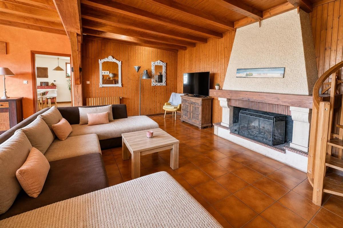 Maison à vendre, 255m², Les Adjots