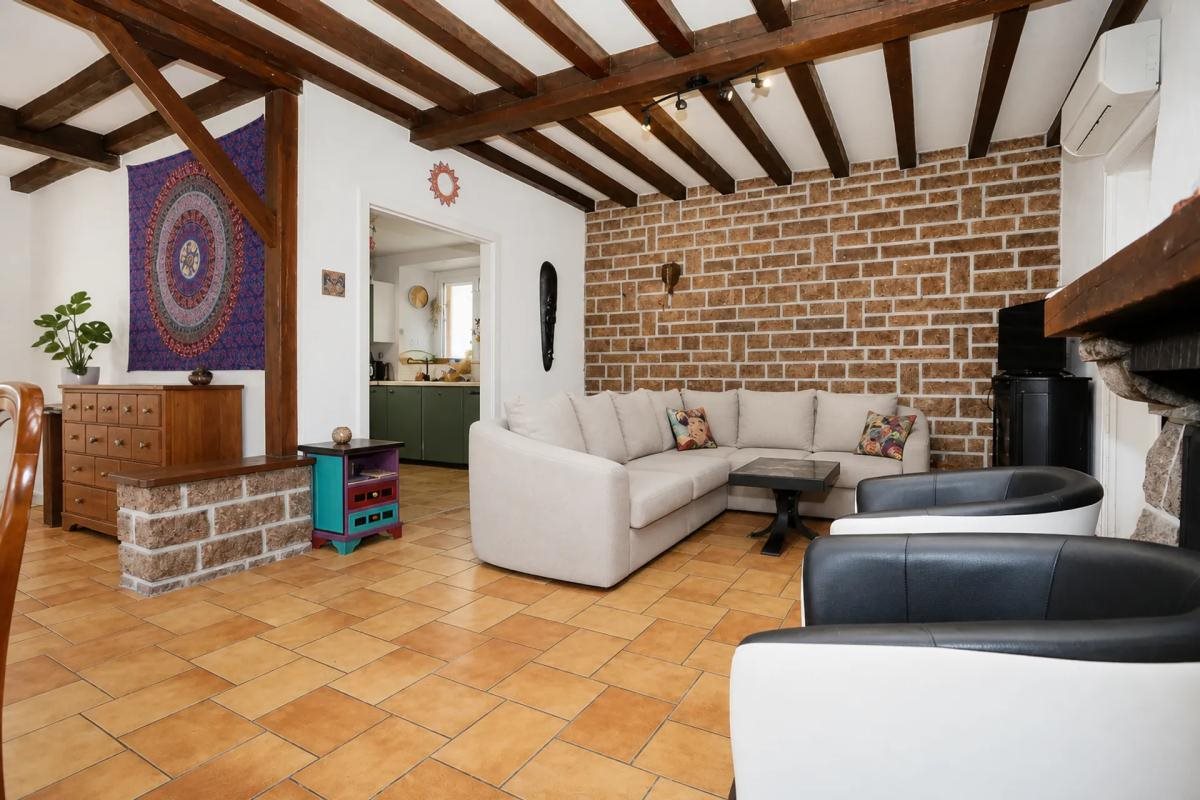 Maison à vendre, 183m², Saint-Aubin-du-Cormier