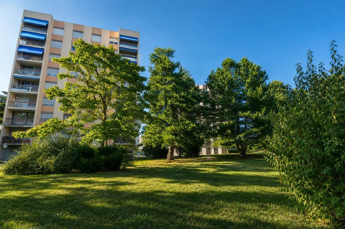 Appartement à vendre, 73m², Saint-Genis-Laval