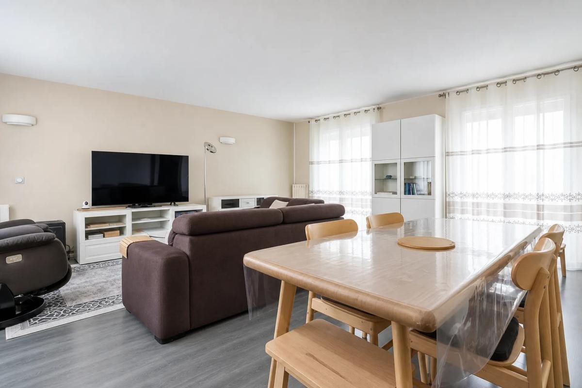 Appartement à vendre, 92m², Stains