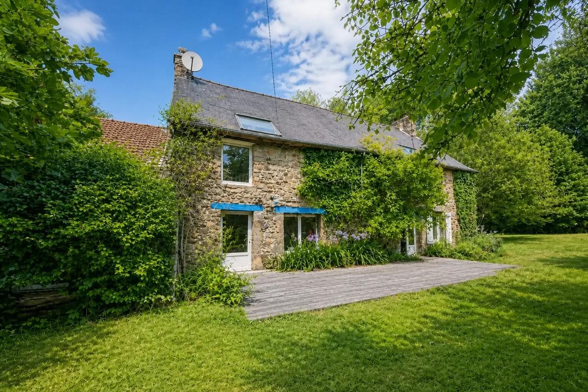 Maison à vendre, 353m², Pleudihen-sur-Rance