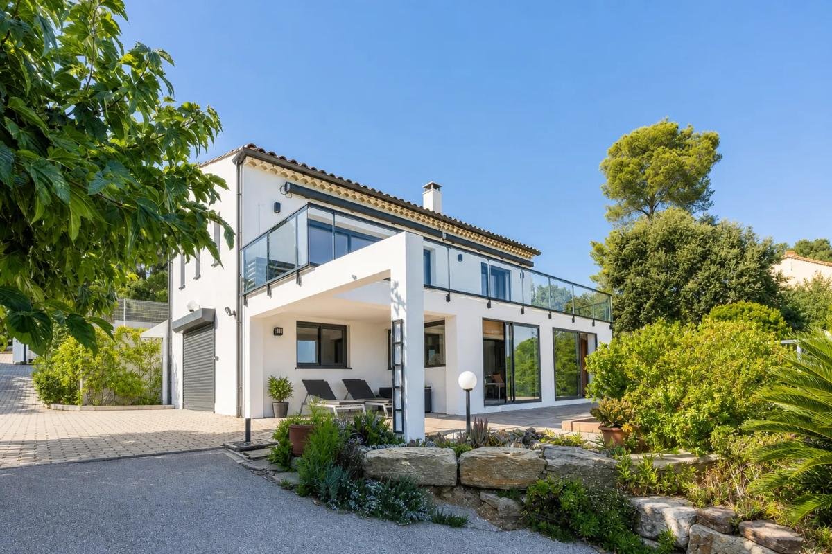 Maison à vendre, 177m², Fréjus