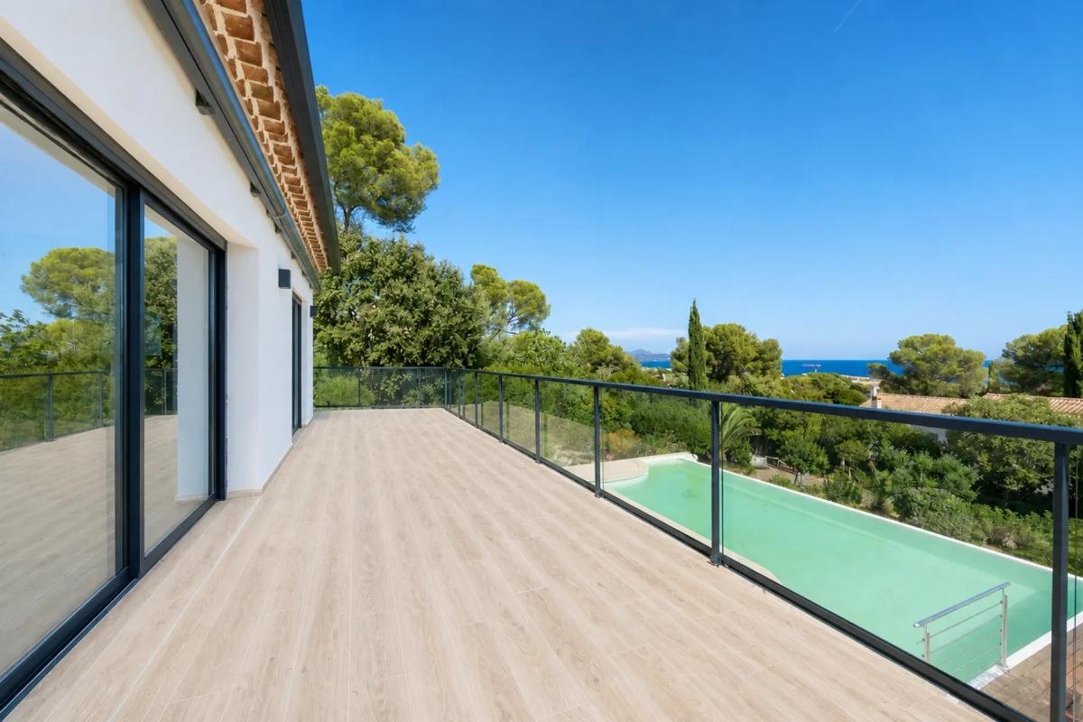 Maison à vendre, 177m², Fréjus